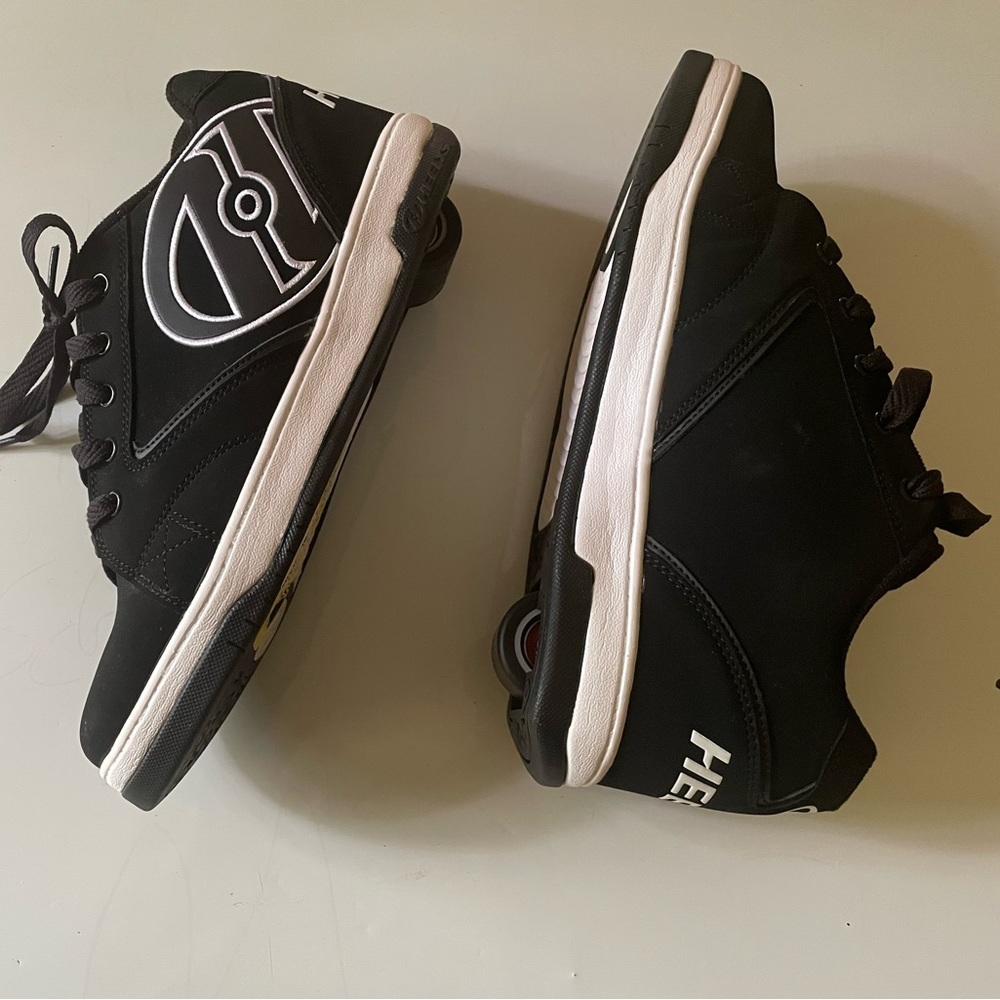 Heelys women’s size 9